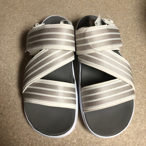 adidas adulterer sandals